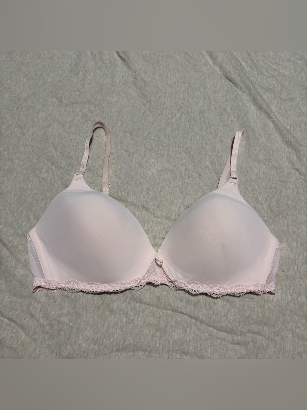 Victoria's Secret Lace Trim Wireless Bra - 34C - Pastel Pink 2007